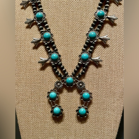 Jewelry - Squash Blossom Necklace Turquoise/Silver